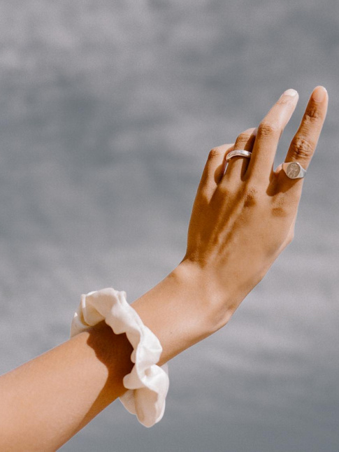 Le chouchou, ce bracelet improvis...