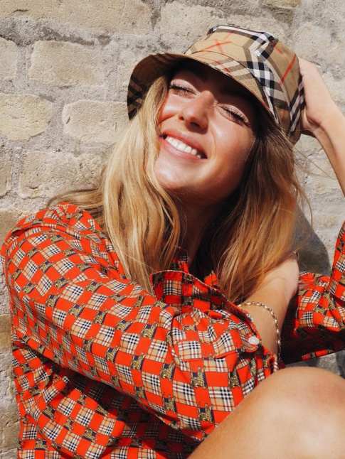 Pour ou contre le retour du tartan Burberry au sein des imprims tendances ?