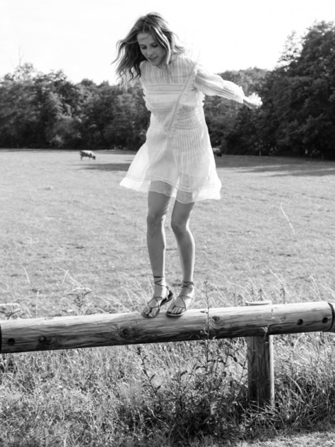 Mini robe romantique + bonne humeur + lgret = le bon mix
