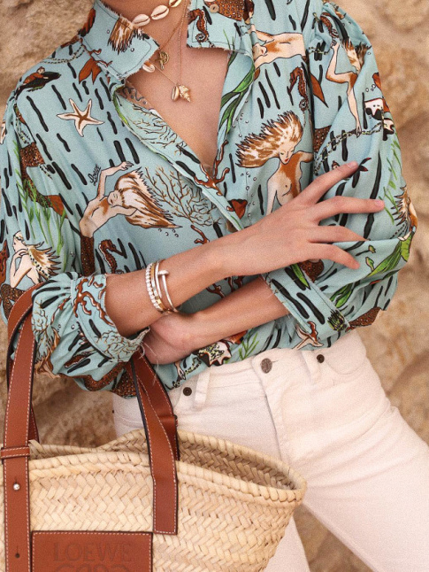 Rien de tel qu'un imprim un peu fou pour drider un sage look estival !