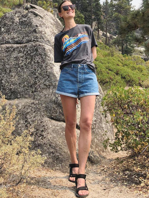 Mlant short en jean un brin large et tee-shirt 