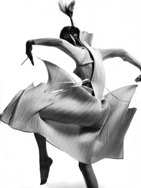 Toujours penser son vtement en mouvement...