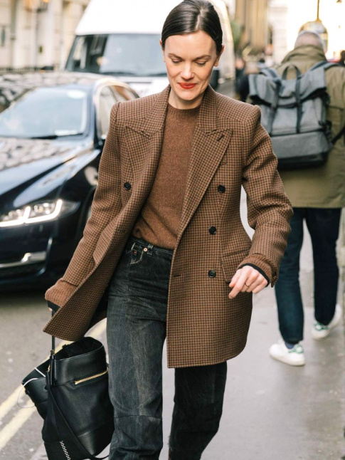 Marron + noir = le bon mix