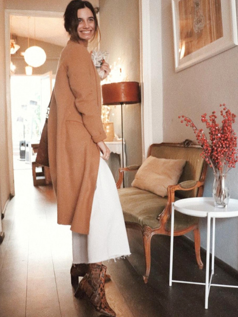Camel + blanc + imprim python + maxi sourire = le bon mix