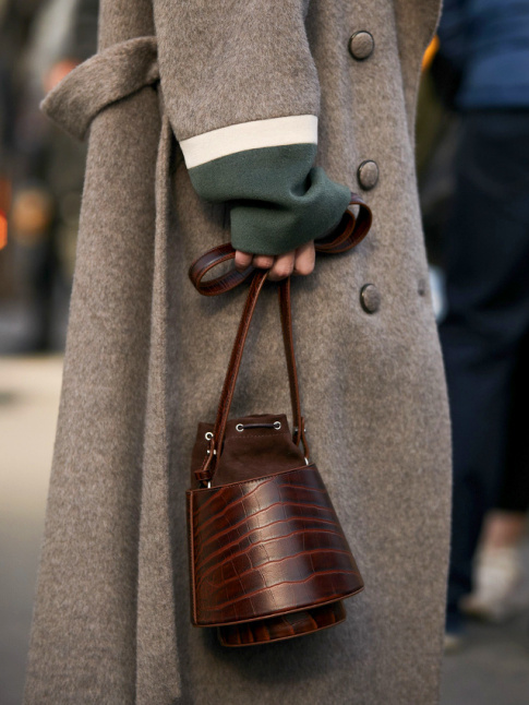 Oui aux variations autour du sac seau !