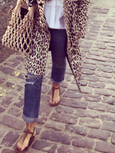 Oui aux looks ne voulant pas que l'automne arrive...