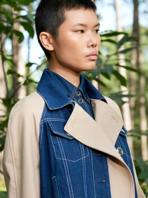 Trench + veste en jean = le bon mix