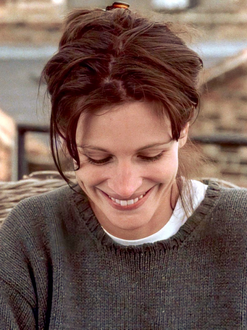 Pull cosy + chignon coiff/dcoiff + sourire = le bon mix