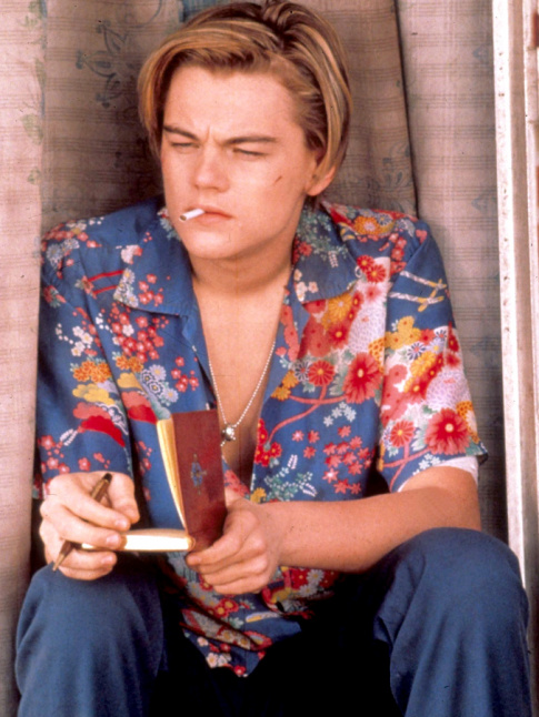 On piquerait bien  Leonardo DiCaprio sa chemise fleurie !