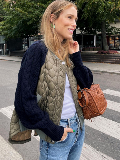 Oui au blouson hybride maille/matelassage !