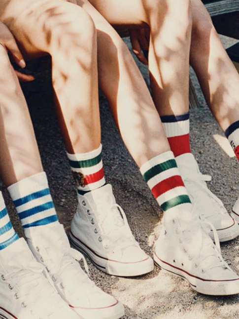 La chaussette, cet accessoire qui cette saison n'a plus envie de se cacher !
