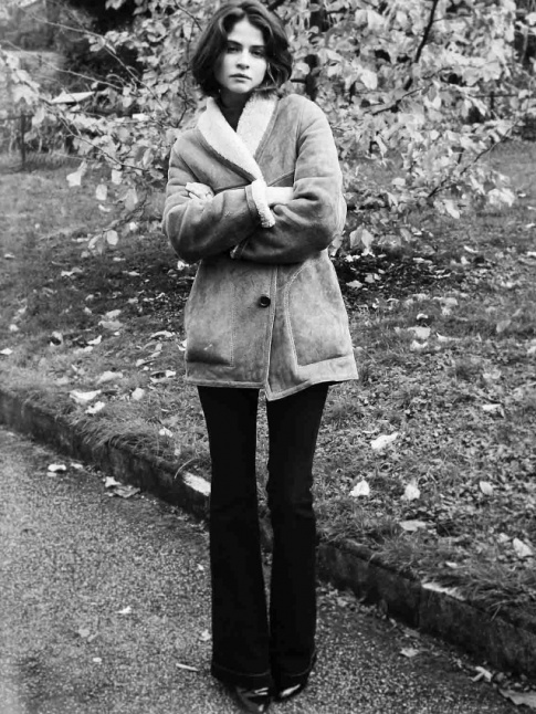 Blouson en shearling + jean flare = le bon mix