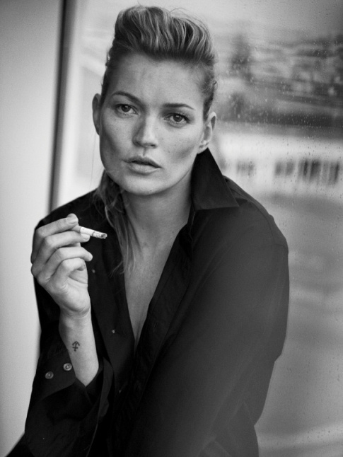 Mlant beaut, fragilit, imperfection et mlancolie, ce portrait meut