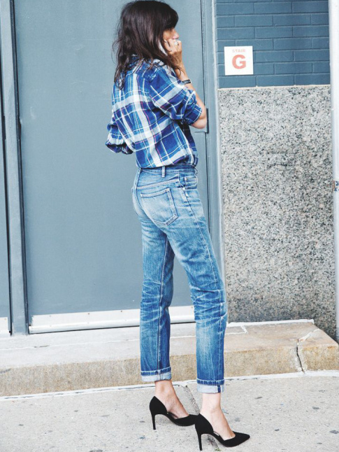 Rien de plus efficace que le mix look casual/escarpins hauts perchs !