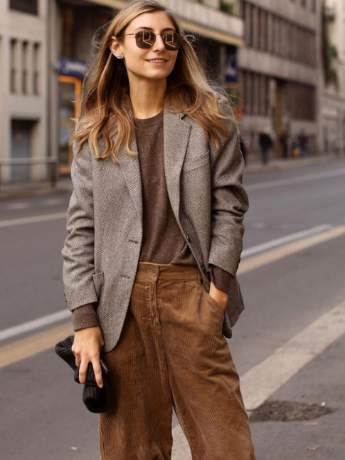 Wanted : un pantalon large en velours sign Aspesi !