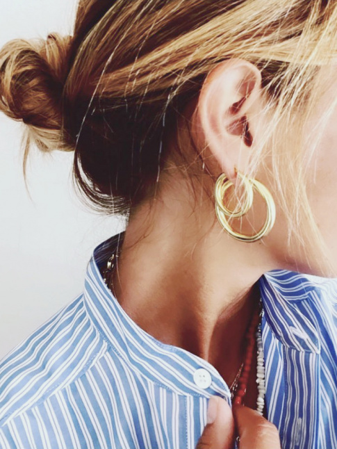 Oui au duo rayures unisexe/boucles d'oreilles dores !