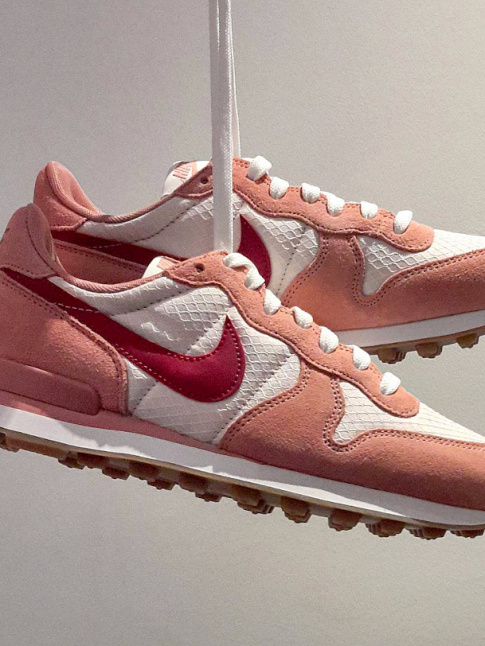 Sorties en 2017, ces Nike Internationalist n'ont rien perdu de leur dsirabilit !