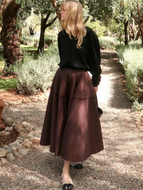 Oui aux jupes voquant le style 