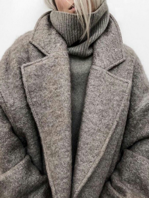 Oui aux camaeux traits en mode boyish/moelleux !