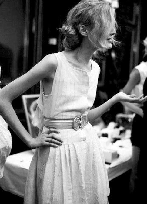 La ceinture : le "game changer" des robes toutes simples !