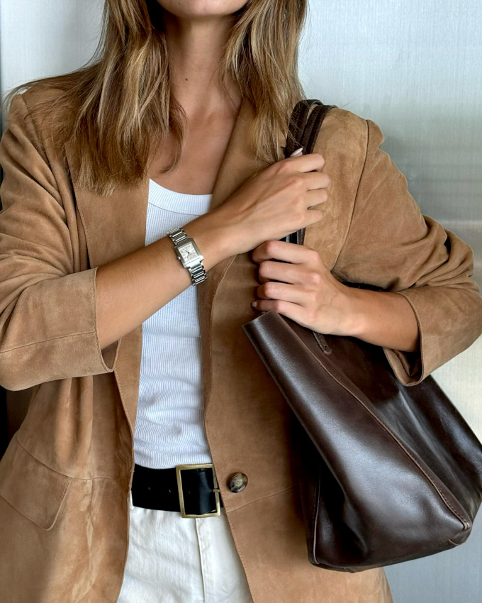 Wanted : une veste en daim marron !