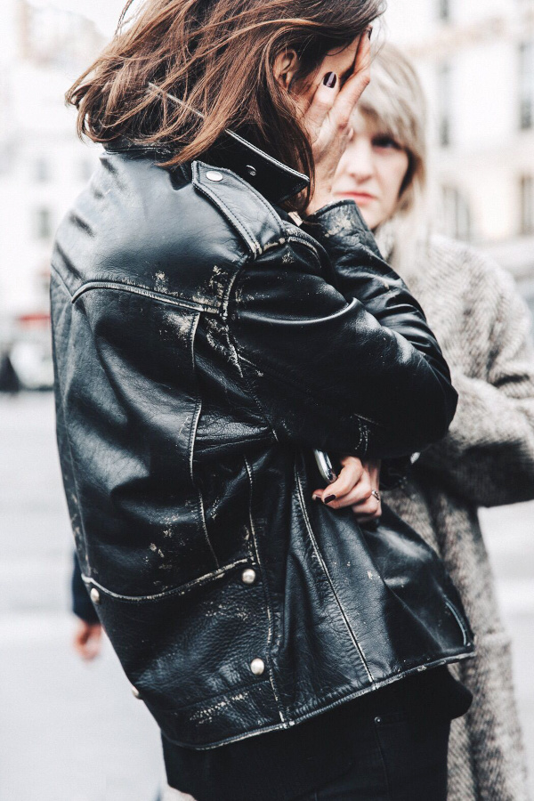 Wanted : un blouson en cuir ayant déjà bien vécu !