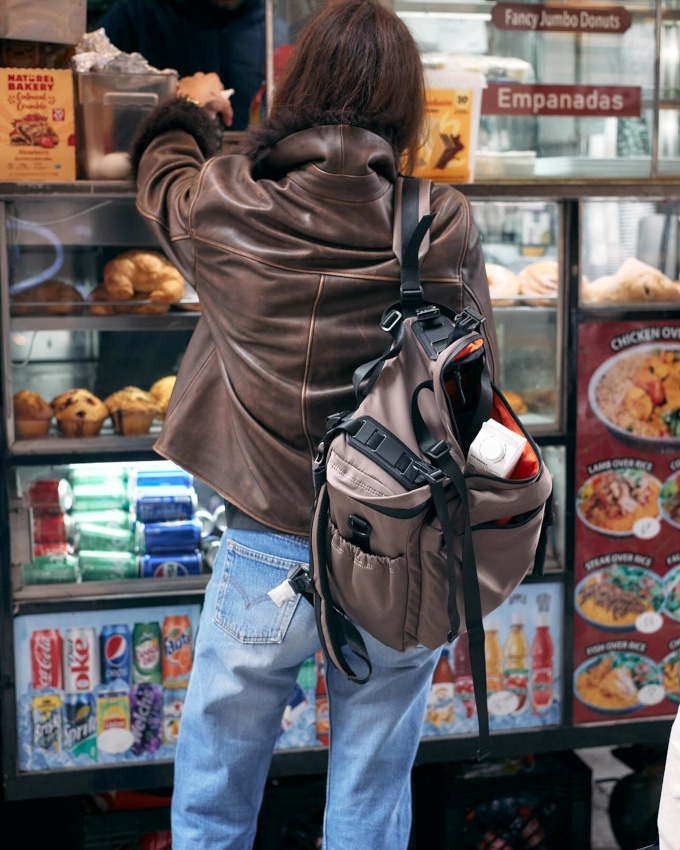 Le sac à dos "randonnée" : le nouvel "it" bag ?