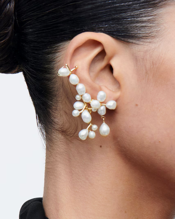 CLIPS D'OREILLES DÉPAREILLÉS À PERLES D'EAU DOUCE
