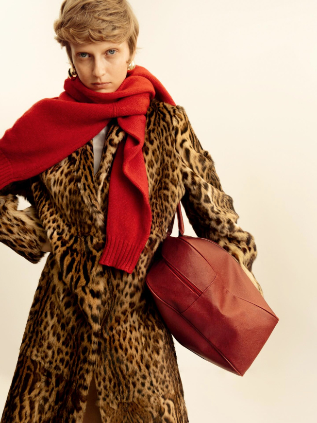 Rouge + léopard = le bon mix