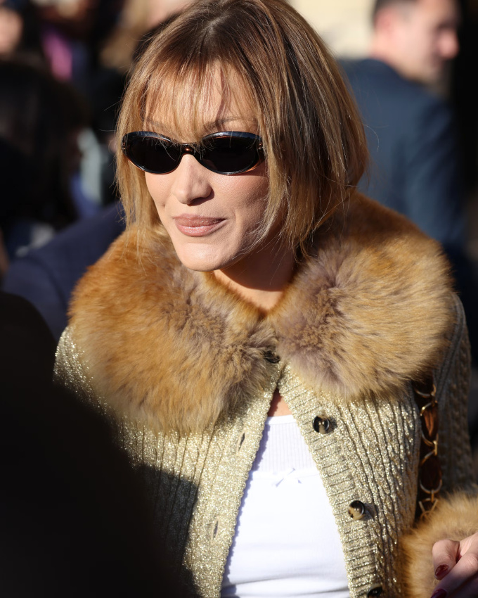 Anna Wintour ? Non : Bella Hadid !