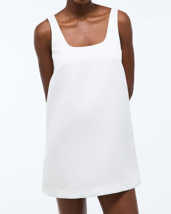 Robe courte unie