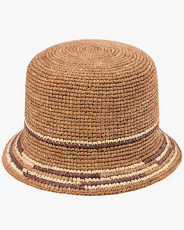 Chapeau cloche en raphia marron orné de fines rayures beige et brun foncé